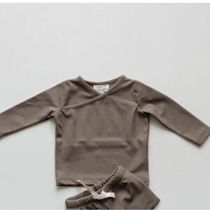 The SimpleFolk swim top Stone